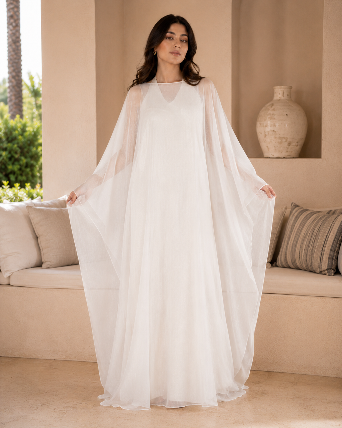 Shimmer kaftan white